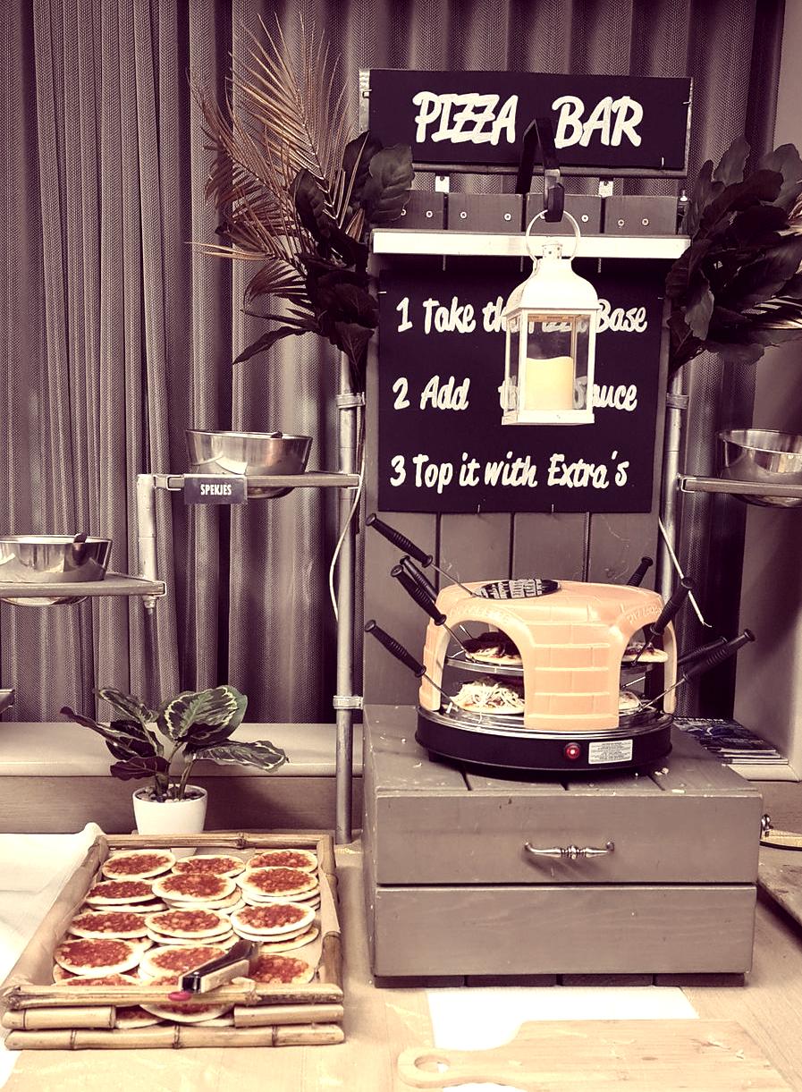 Pizza Bar